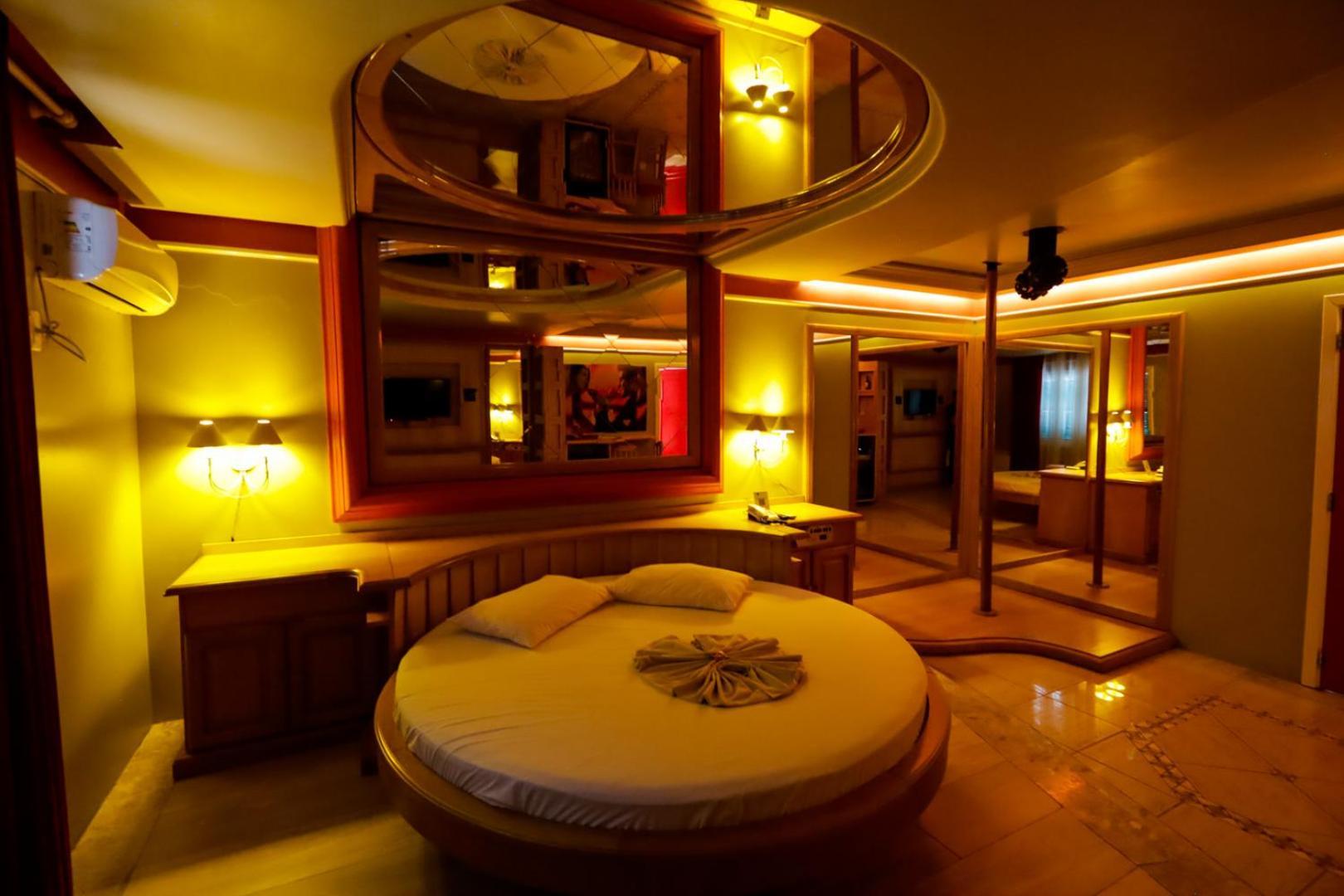 Hotel do amor Avenida 2*